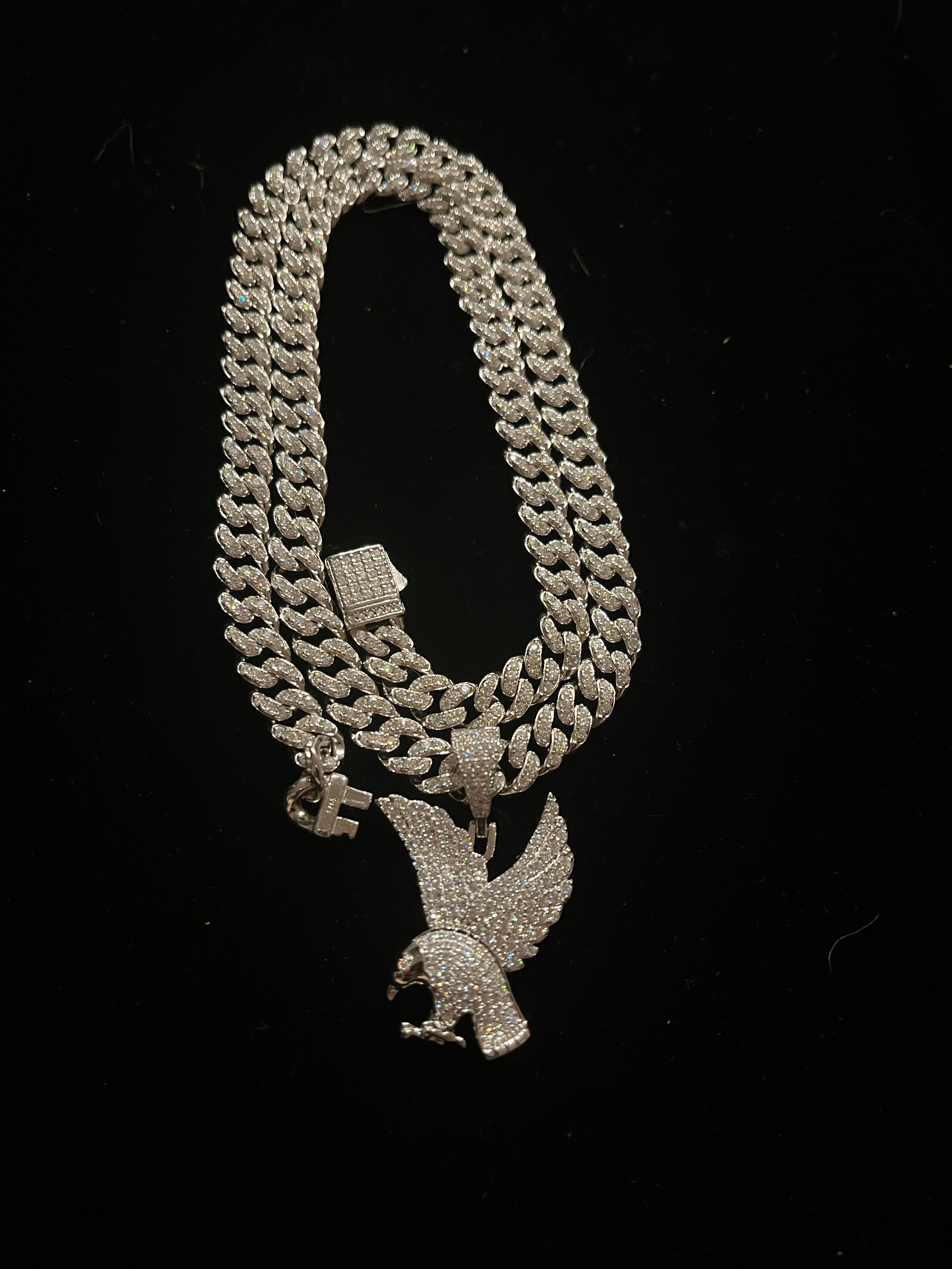 Moissanite Cuban chain and pendant